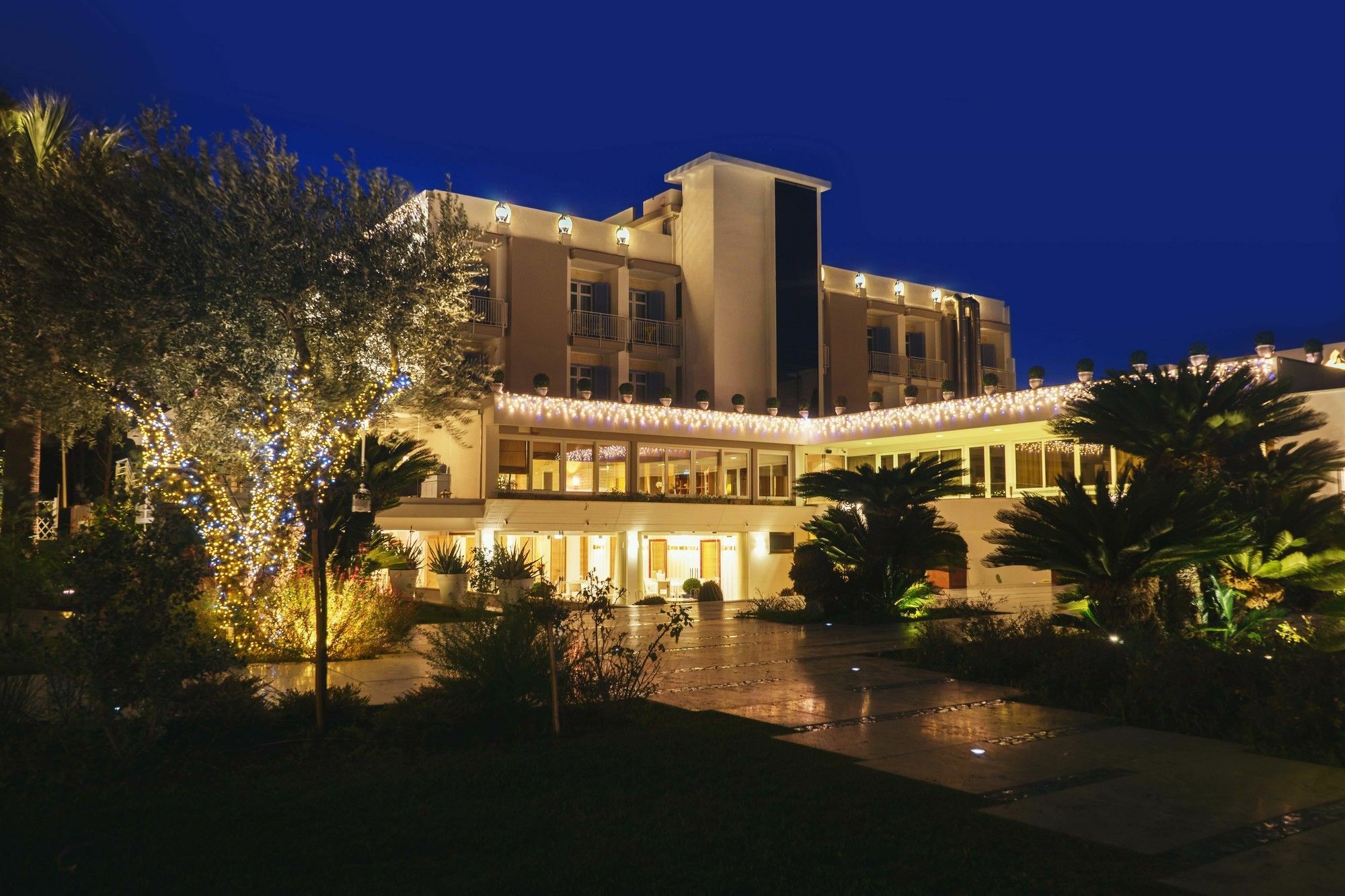 Boutique Esplanade Hotel