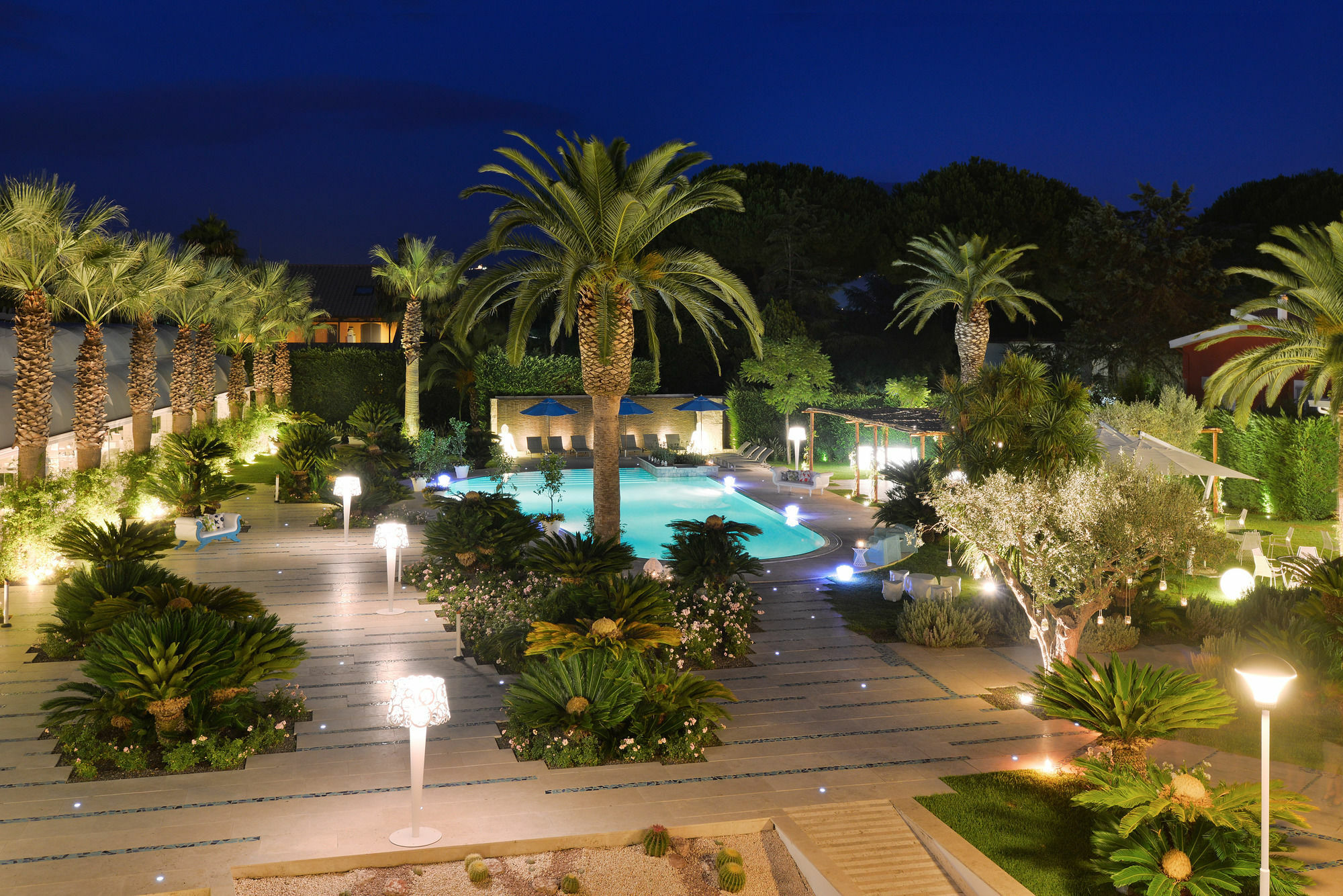 Boutique Esplanade Hotel 4*